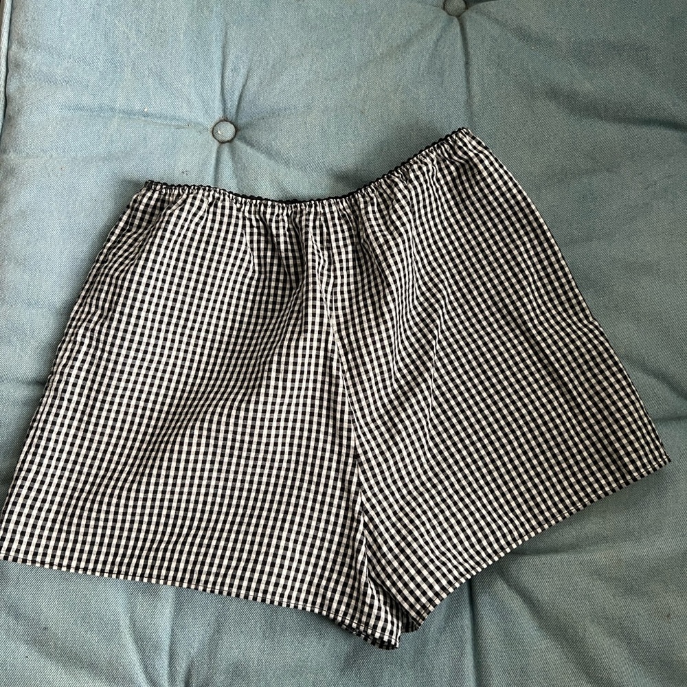 Doen Black and White Shorts Gingham Pattern